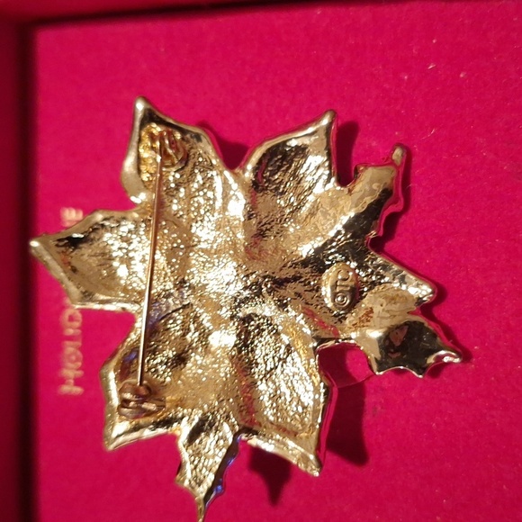 Christmas Brooch Poinsettia Red Green Gold Rhinestone Marked TC 2in. - Picture 4 of 5